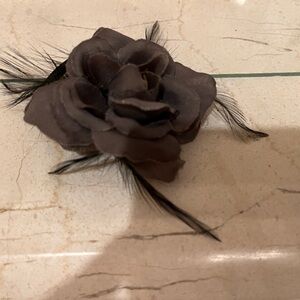 Elegant Gray Floral Hair Clip/hair Tie.